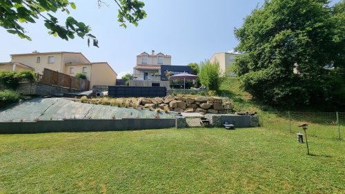 Construction piscine terrain en pente coteaux de Toulouse